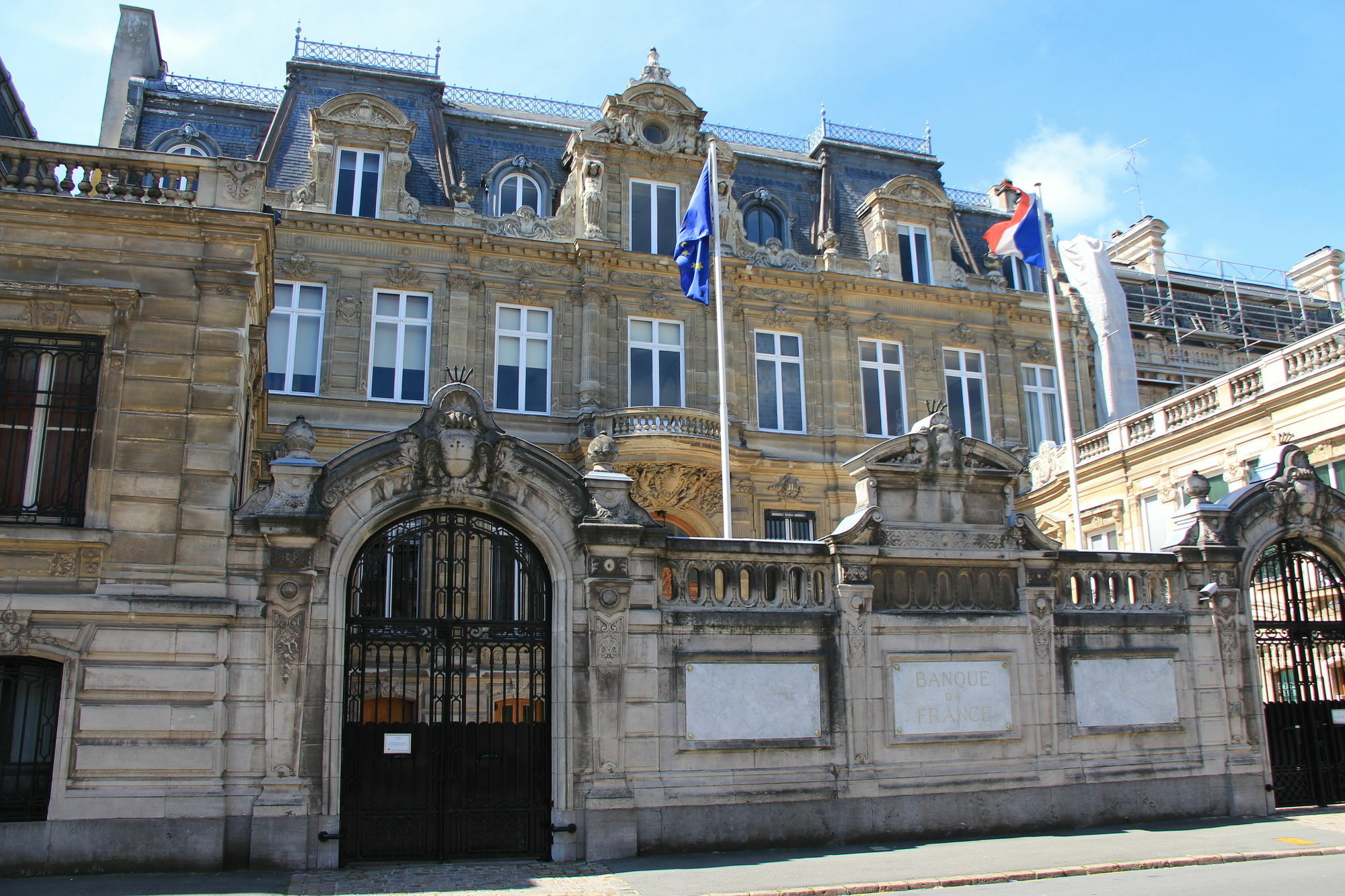 Escalille Le Voltaire Lille Exterior foto