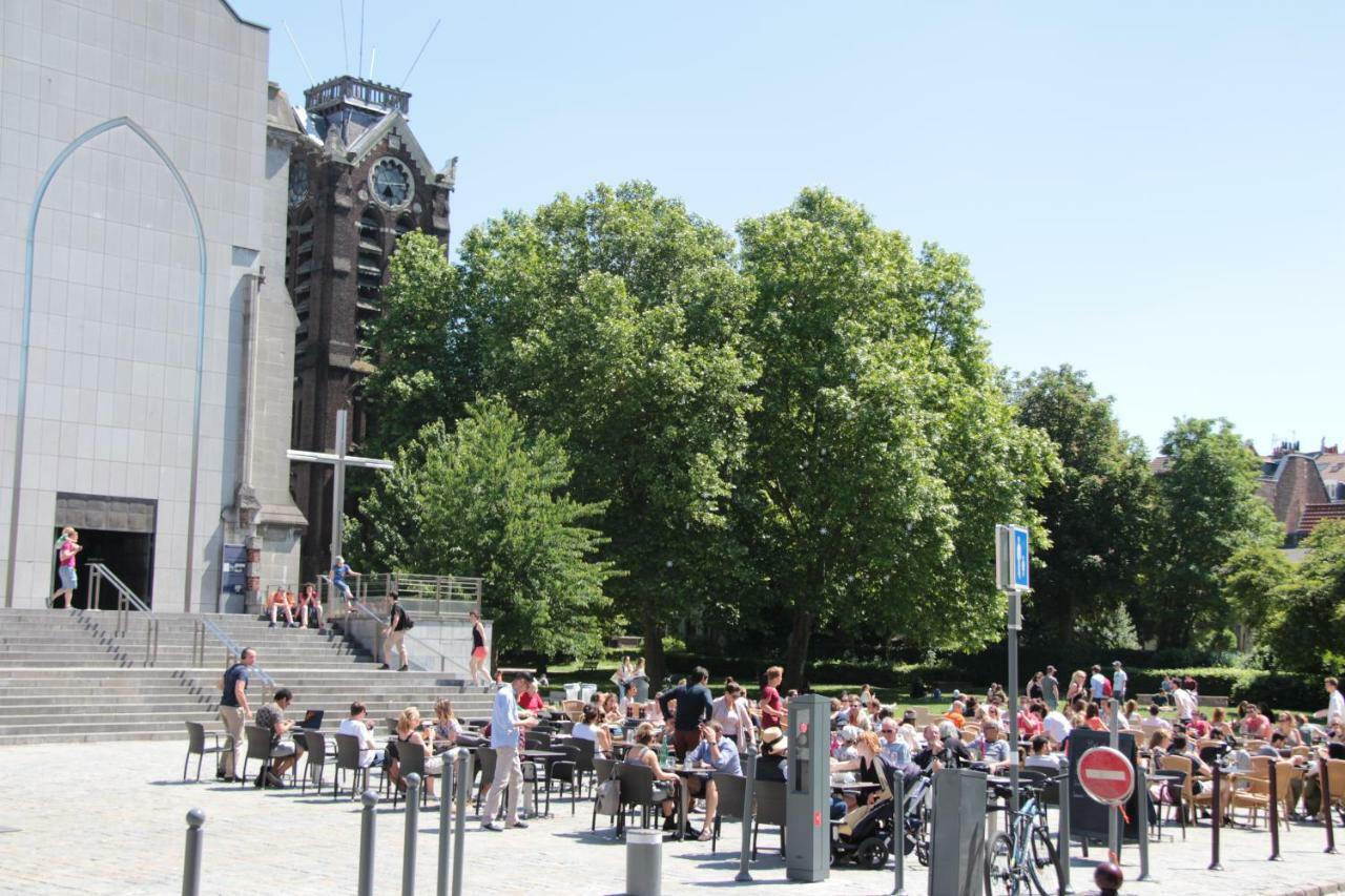 Escalille Le Voltaire Lille Exterior foto